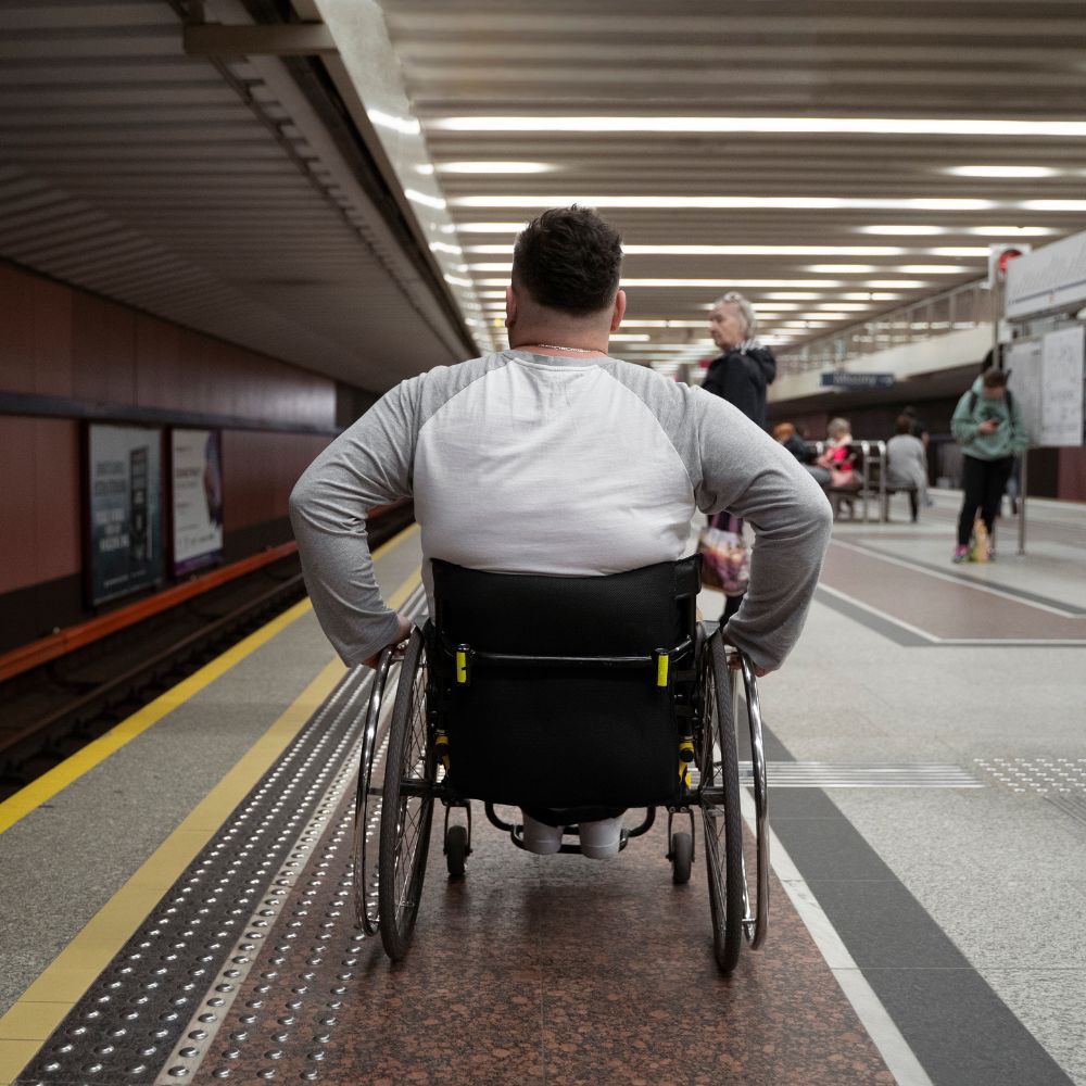 Sillas de ruedas para personas con sobrepeso o personas con necesidades especiales